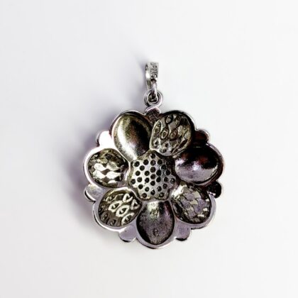 Metal Flower Cubic Zirconia Pendant #69016