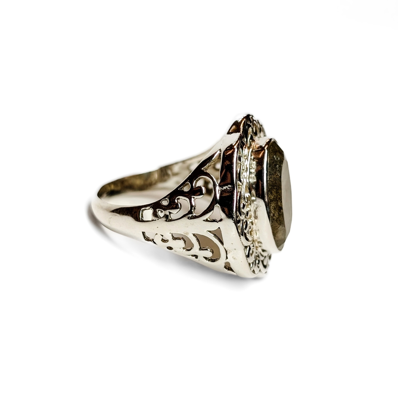 Sterling Silver Labradorite Filigree Ring Size Q½ #69100 Sterling Silver Labradorite Filigree Ring Size Q½ #69100 - Image 5