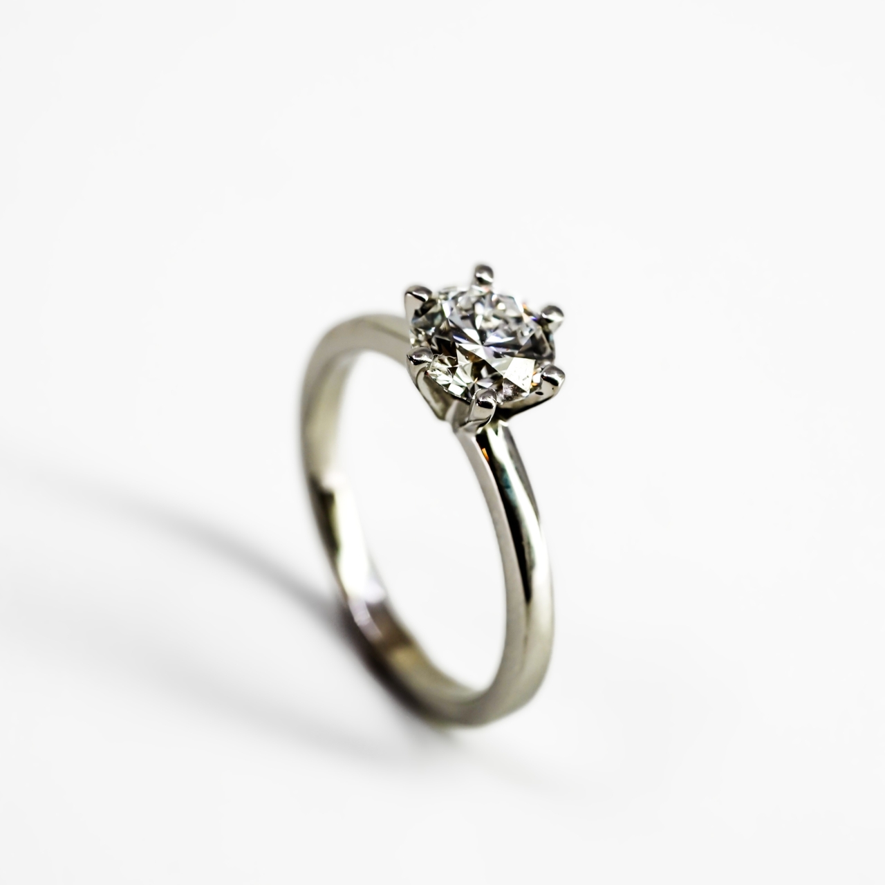 14ct White Gold 1.00ct Lab-Grown Diamond Solitaire Ring Size L #69171 14ct White Gold 1.00ct Lab-Grown Diamond Solitaire Ring Size L #69171 - Image 4
