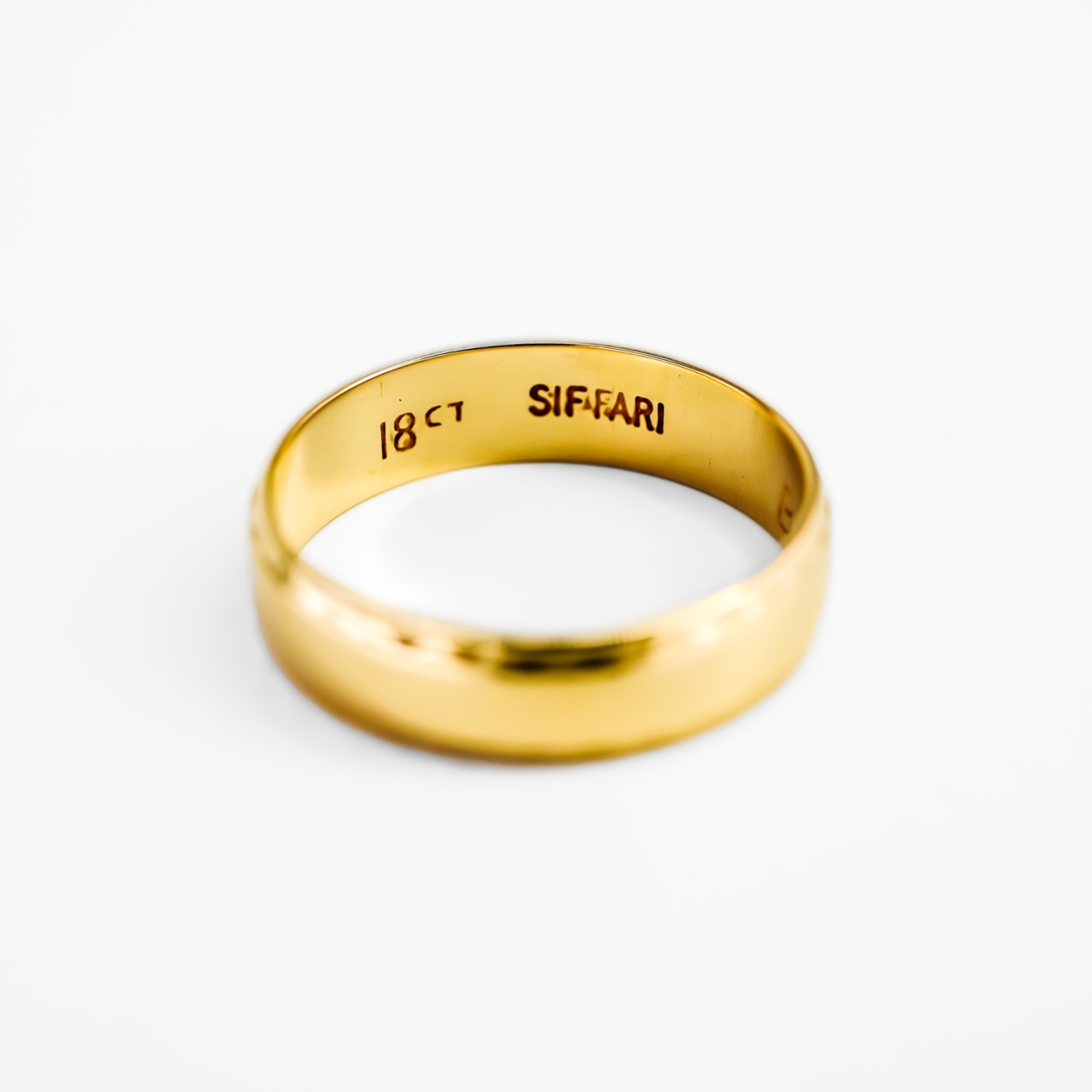 18ct Yellow Gold 5mm wide Ring Band Size O1/2 #69272 18ct Yellow Gold 5mm wide Ring Band Size O1/2 #69272 - Image 6
