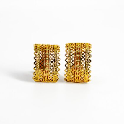 21ct Yellow Gold Filigree Stud Earrings #69093