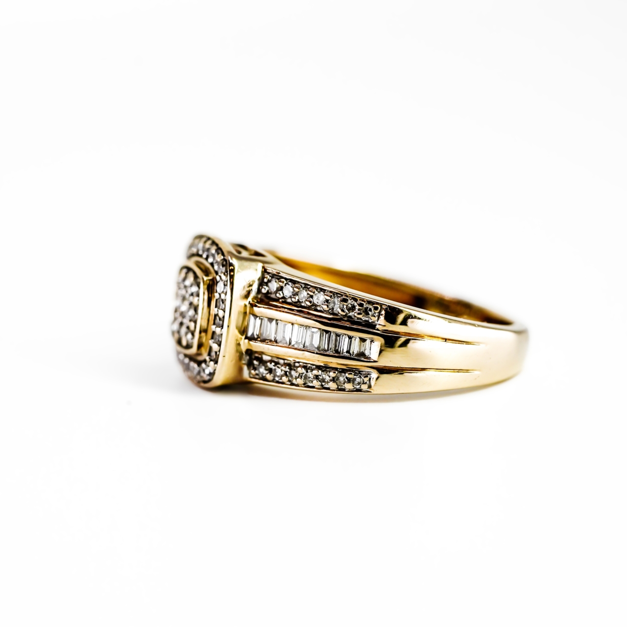 9ct Yellow Gold Diamond Cluster Ring Size N1/2 #69025 9ct Yellow Gold Diamond Cluster Ring Size N1/2 #69025 - Image 5