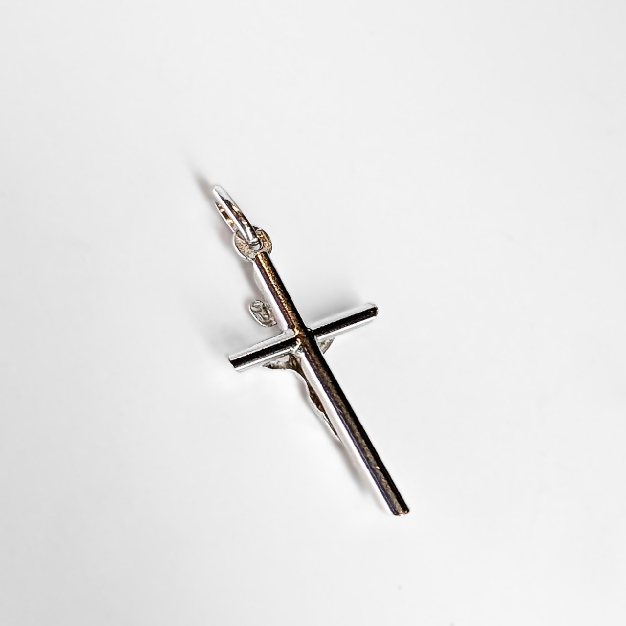 SIXXX CROSS PENDANT (CLEAR)