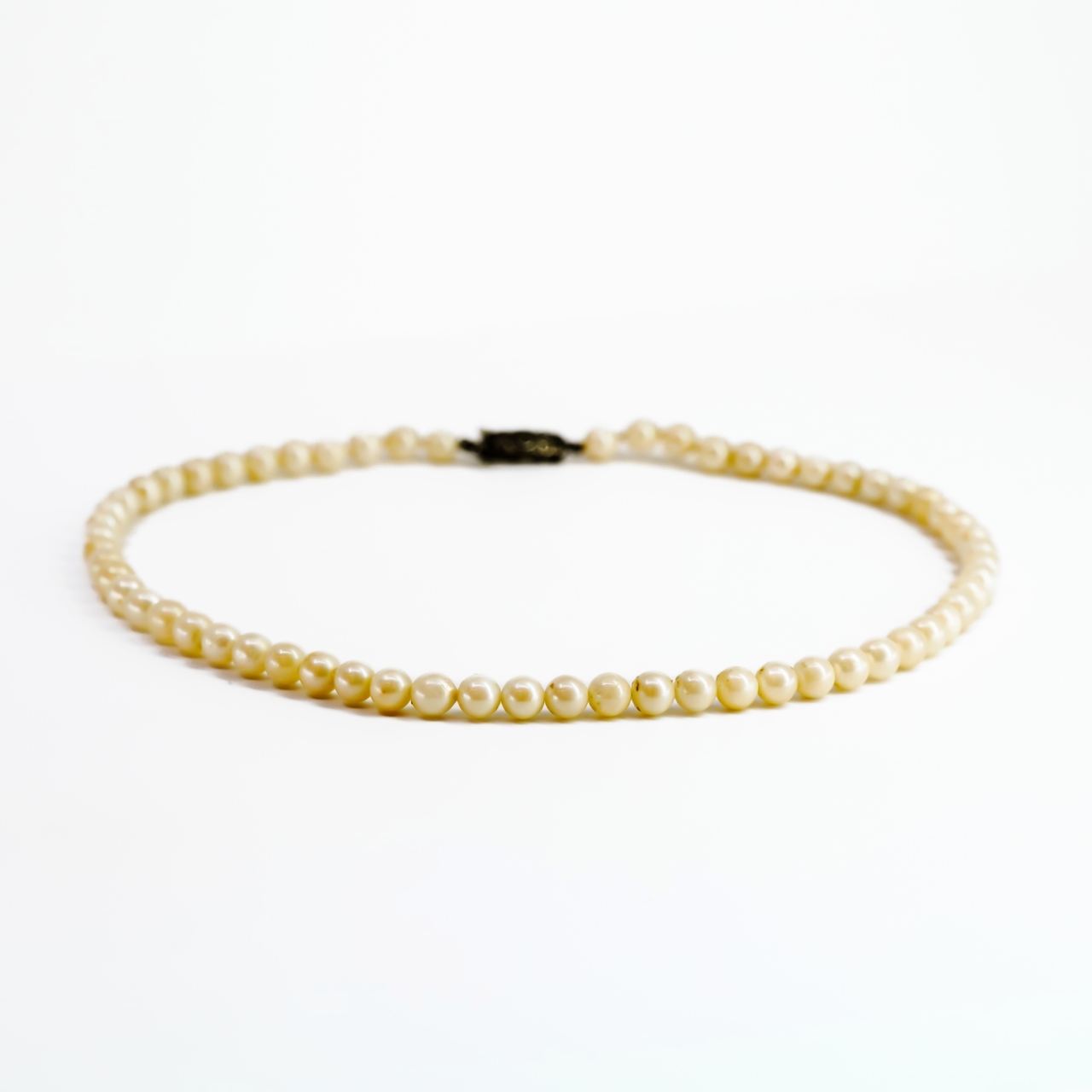 Freshwater Pearl Necklace With Sterling Silver Clasp #69383