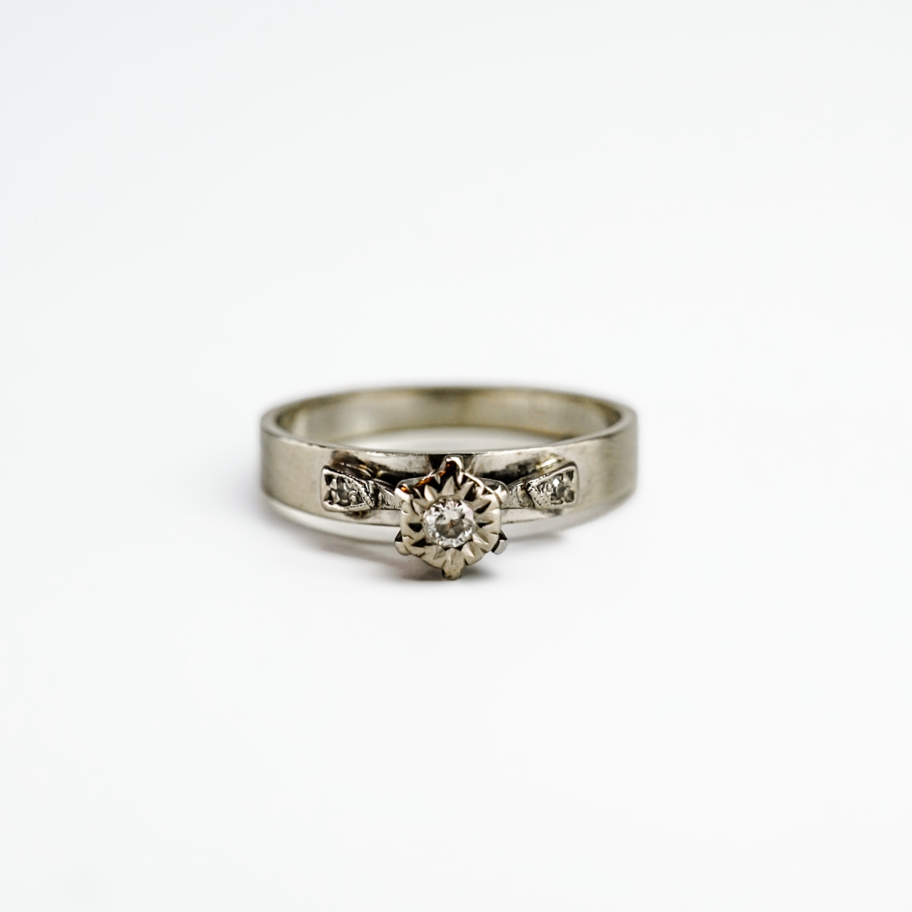 Vintage 18ct White Gold Diamond Ring Size M Hallmarked 750 #1058
