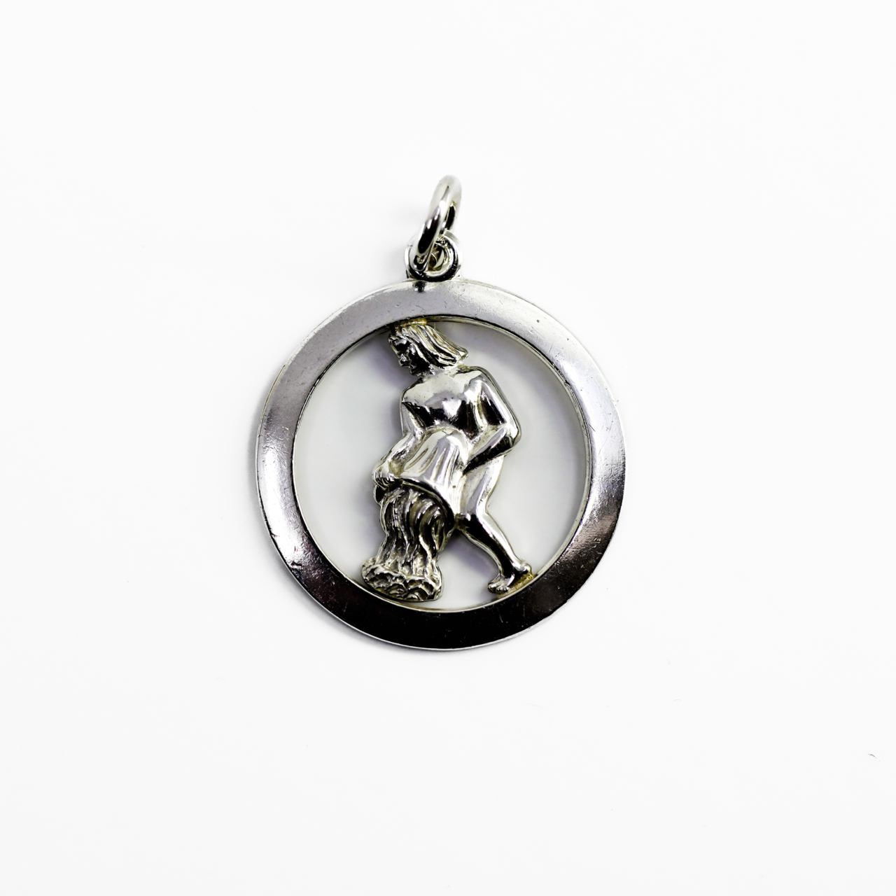 Vintage Sterling Silver Aquarius Star Sign Pendant #63902