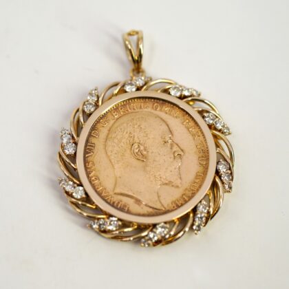 14ct Yellow Gold and Diamond Frame with 1902 22ct Full Sovereign Coin Pendant #69807