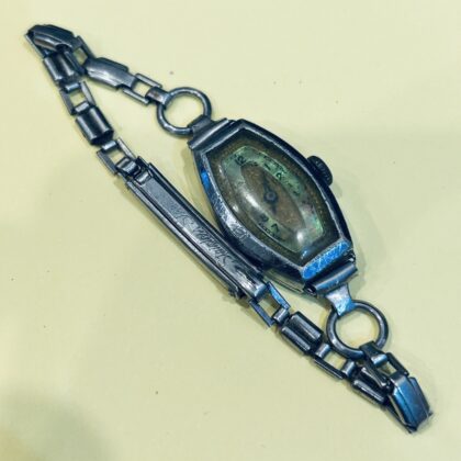 Ladies Vintage Swiss No Brand Watch 15x25mm - For Parts #69823