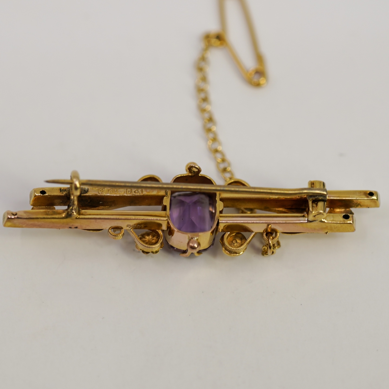 Vintage 9ct Yellow Gold Amethyst And Seed Pearl Brooch #69704 - Monty's