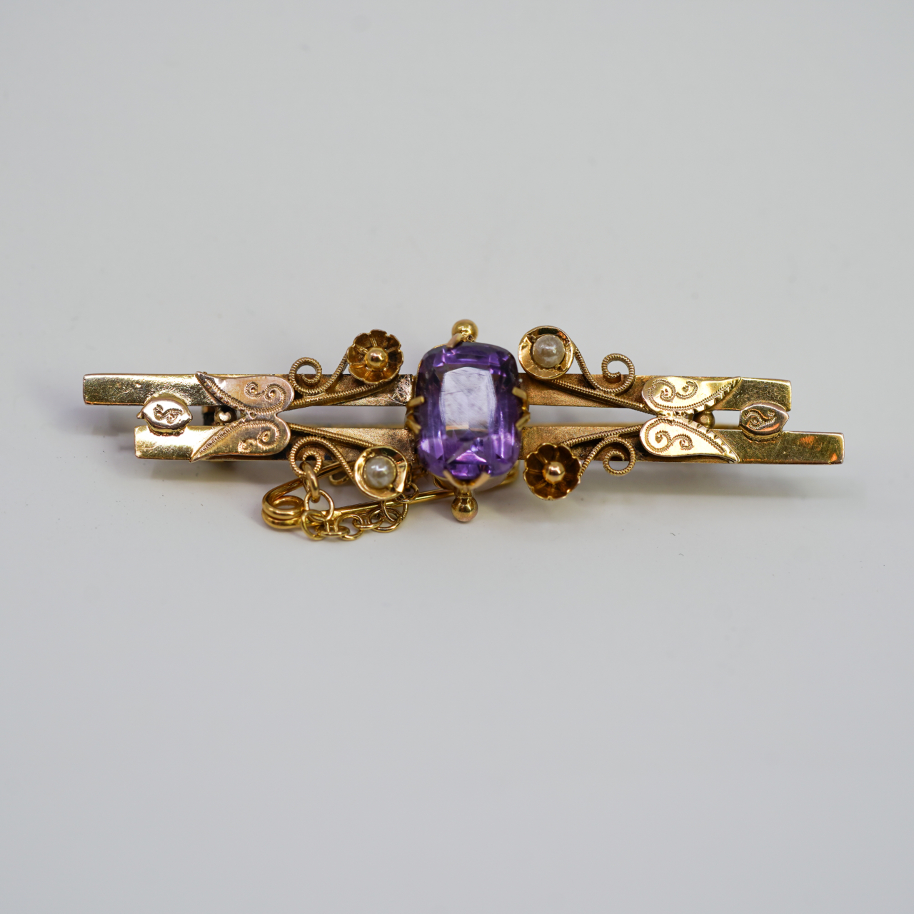 Vintage 9ct Yellow Gold Amethyst And Seed Pearl Brooch #69704 - Monty's