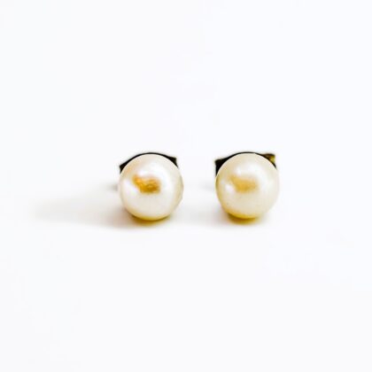Sterling Silver Pearl Stud Earrings 7mm #69787