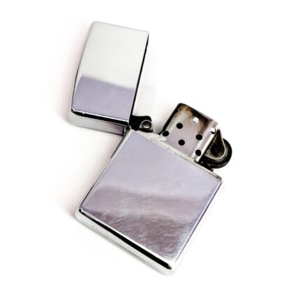 Zippo Plain Lighter #69600