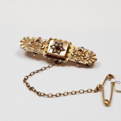 Antique 9ct Yellow Gold Victorian Mourning Bar Brooch with Seed Pearl Star & Safety Chain #49323