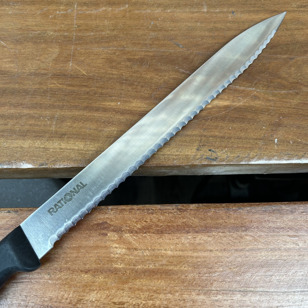 F. Dick Superior 28cm Serrated Slicer Knife 8103428 – German Made – New #68467-5 F. Dick Superior 28cm Serrated Slicer Knife 8103428 – German Made – New #68467-5 - Image 6
