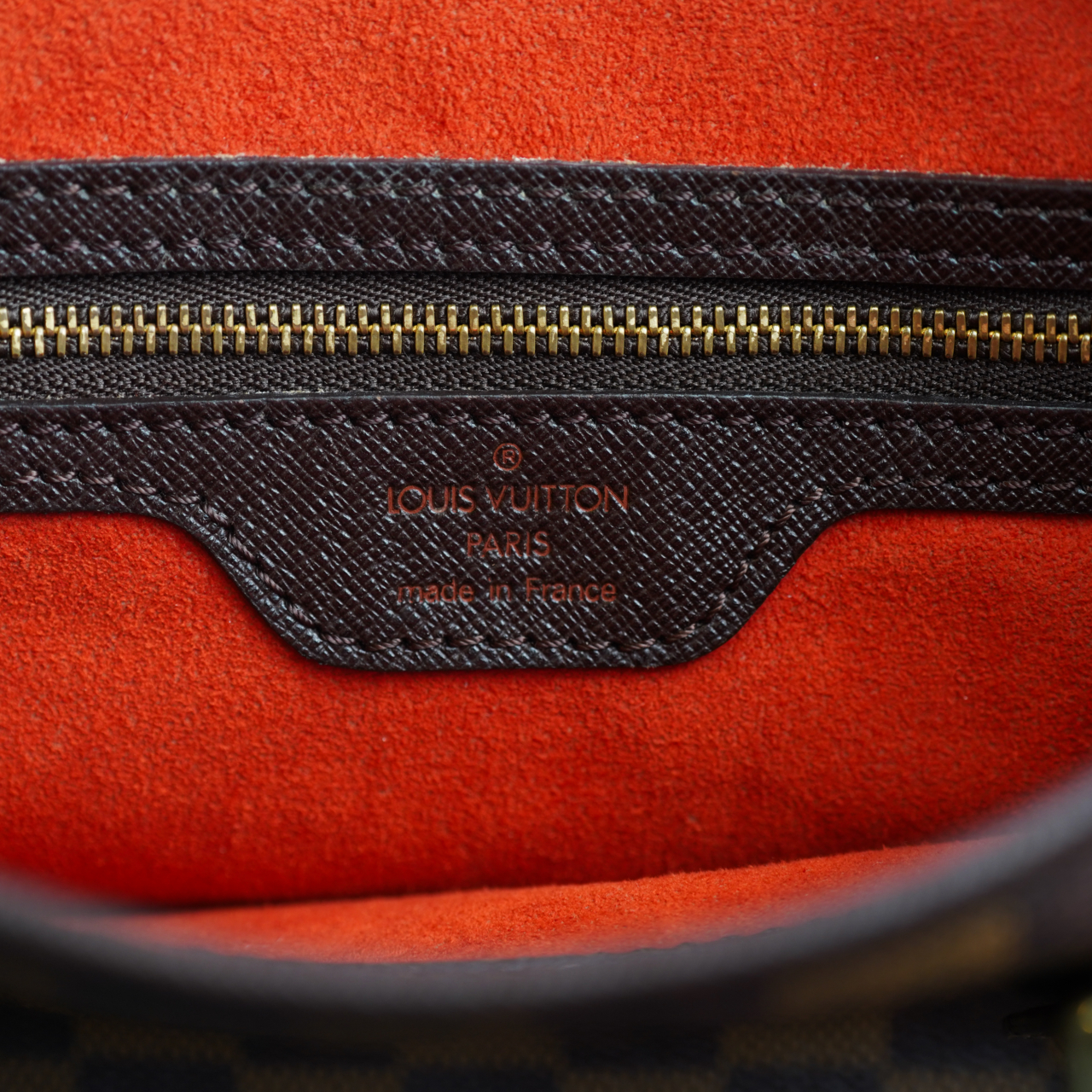Louis Vuitton Marais Bucket Bag | Damier Ebene Canvas | AR0988 | 23 x 25 x 16cm #70402 Louis Vuitton Marais Bucket Bag | Damier Ebene Canvas | AR0988 | 23 x 25 x 16cm #70402 - Image 4