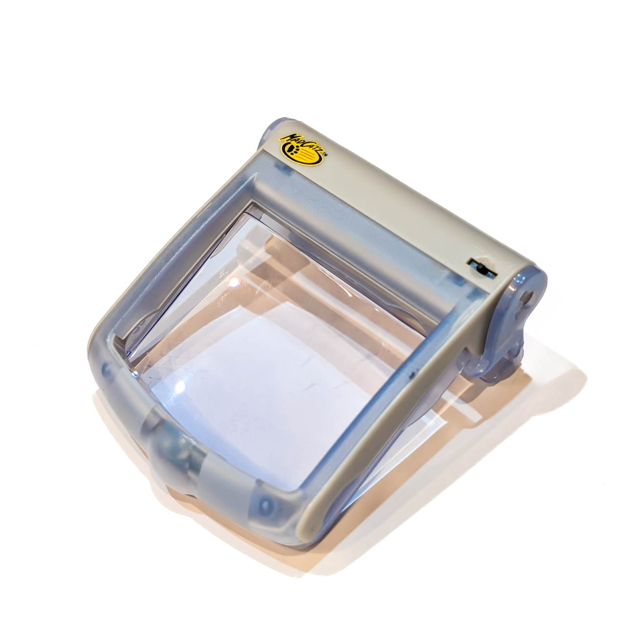 Mad Catz Game Boy Advance Screen Magnifier & Light Accessory Grey #70285-1 Mad Catz Game Boy Advance Screen Magnifier & Light Accessory Grey #70285-1