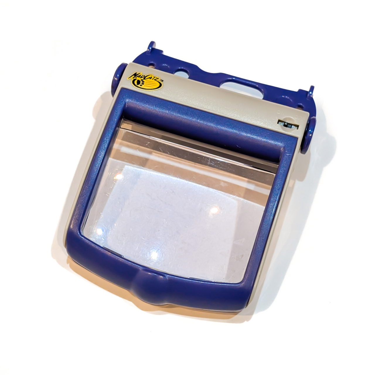 Mad Catz Game Boy Advance Screen Magnifier & Light Accessory Purple #70285 Mad Catz Game Boy Advance Screen Magnifier & Light Accessory Purple #70285 - Image 4