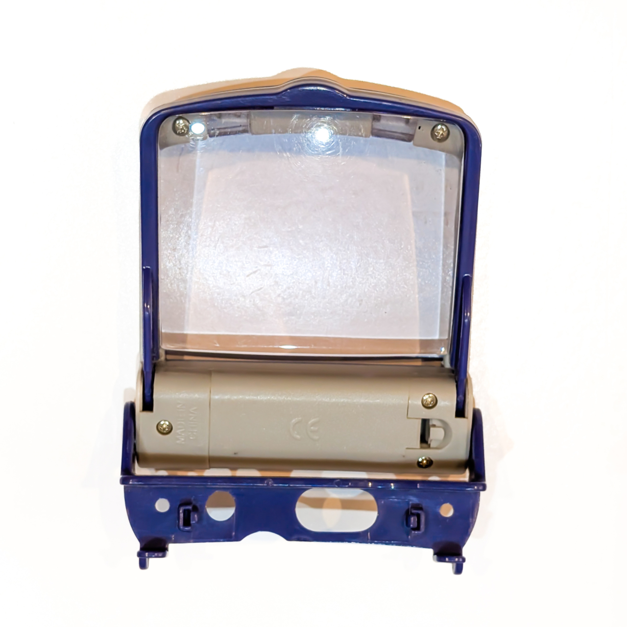 Mad Catz Game Boy Advance Screen Magnifier & Light Accessory Purple #70285 Mad Catz Game Boy Advance Screen Magnifier & Light Accessory Purple #70285 - Image 5