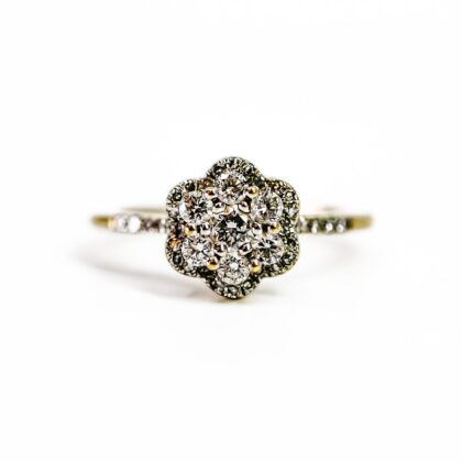 Sheils 9ct Yellow Gold Lab Grown Diamond Flower Cluster Ring 0.5ct TDW Size M RRP $599 #70002