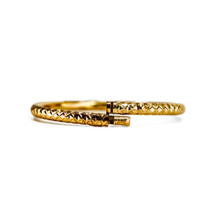 18ct Yellow Gold Diamond-Cut Bangle | 46–47mm Diameter | 4.2mm Wide | Hallmarked 18ct #70221