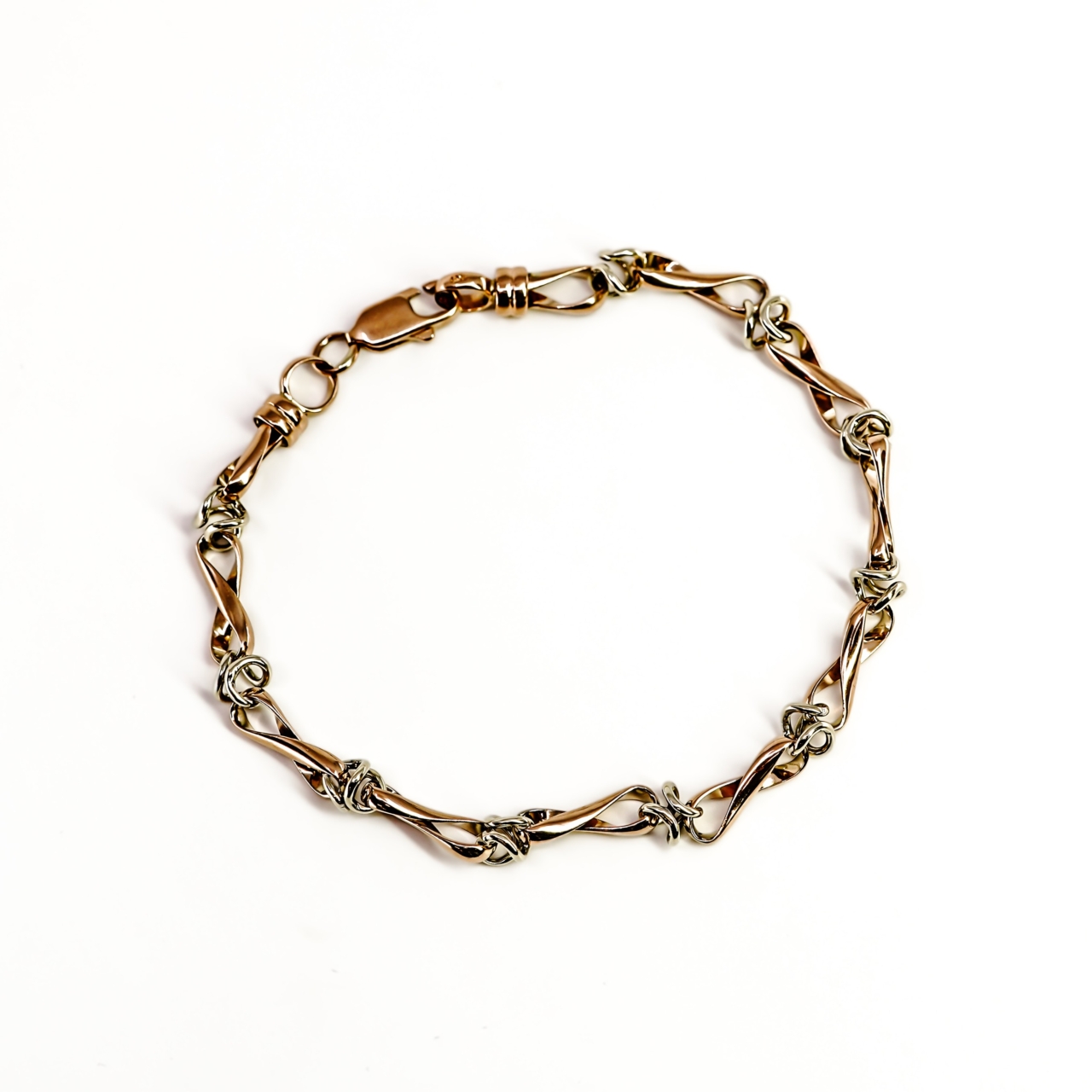 9ct Two-Tone Gold Knot Link Bracelet | Rose & White Gold | 19cm | 8.8g | Hallmarked 9ct #70152 9ct Two-Tone Gold Knot Link Bracelet | Rose & White Gold | 19cm | 8.8g | Hallmarked 9ct #70152