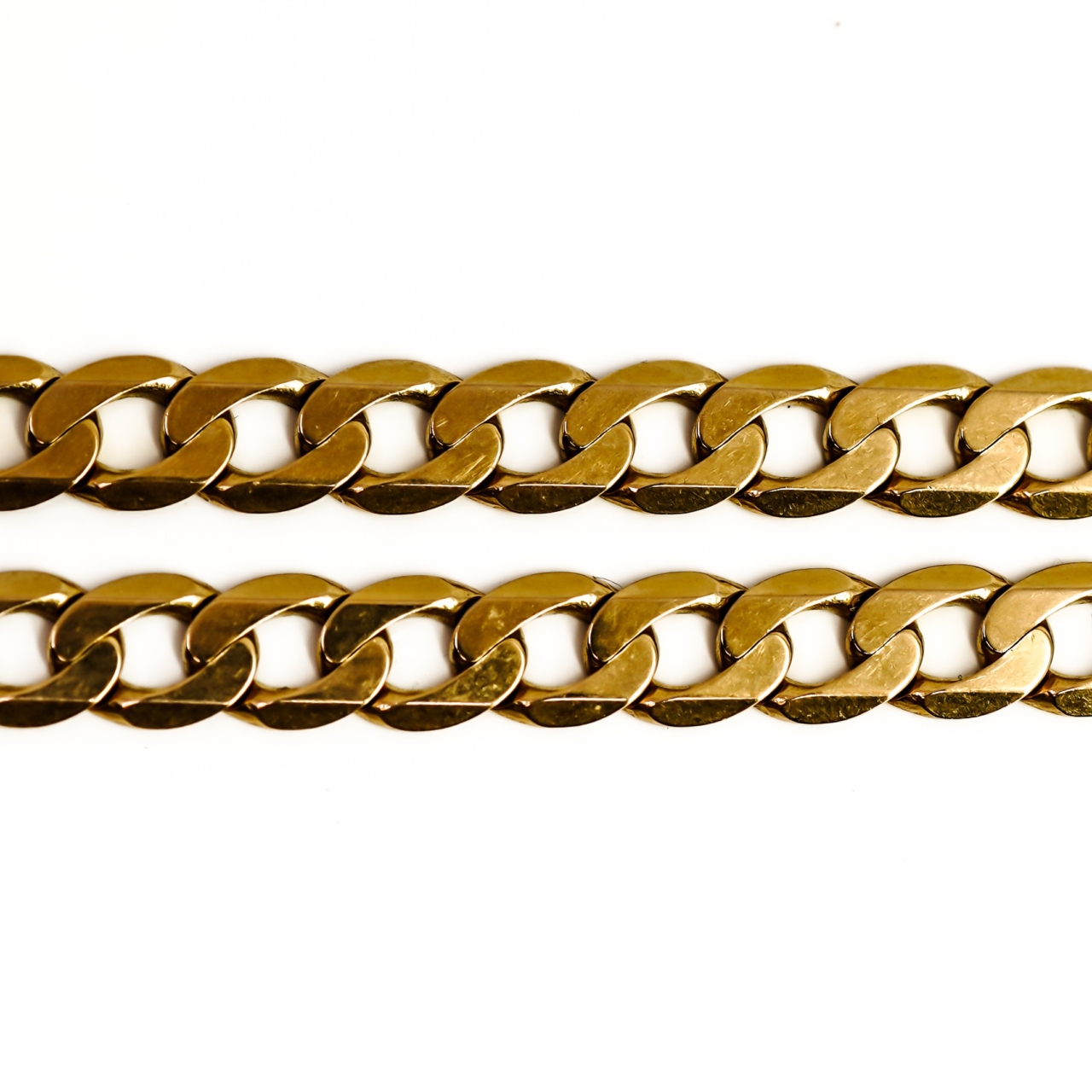 9ct Yellow Gold Curb Chain | Italian | 57cm | 5.8mm | Hallmarked 375 Italy | 22.3g #70428 9ct Yellow Gold Curb Chain | Italian | 57cm | 5.8mm | Hallmarked 375 Italy | 22.3g #70428 - Image 5