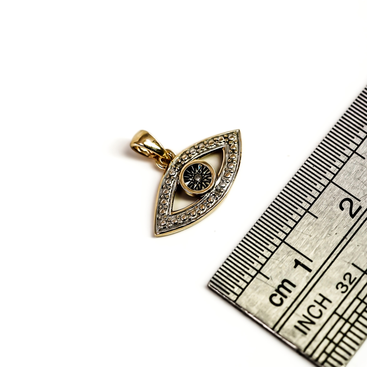 9ct Yellow Gold Diamond Evil Eye Pendant | 18mm | 1g | Hallmarked 9ct #70247 9ct Yellow Gold Diamond Evil Eye Pendant | 18mm | 1g | Hallmarked 9ct #70247 - Image 4