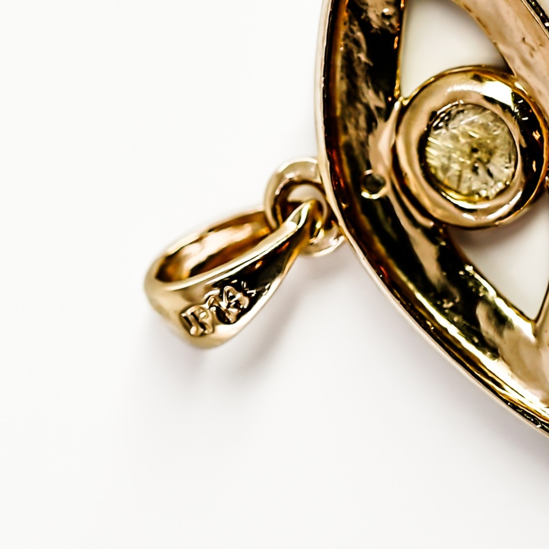 9ct Yellow Gold Diamond Evil Eye Pendant | 18mm | 1g | Hallmarked 9ct #70247 9ct Yellow Gold Diamond Evil Eye Pendant | 18mm | 1g | Hallmarked 9ct #70247 - Image 5