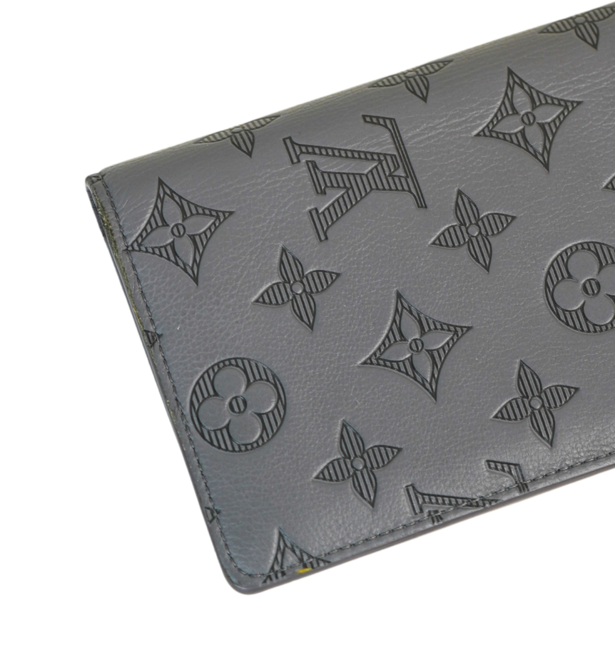 Louis Vuitton Portefeuille Brazza Long Wallet | Monogram Shadow | Grey #70415 Louis Vuitton Portefeuille Brazza Long Wallet | Monogram Shadow | Grey #70415 - Image 4