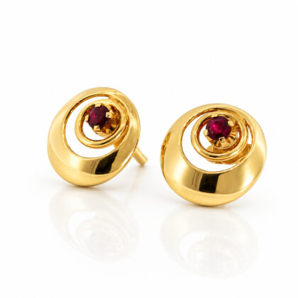18ct Yellow Gold Ruby Circle Stud Earrings #70485