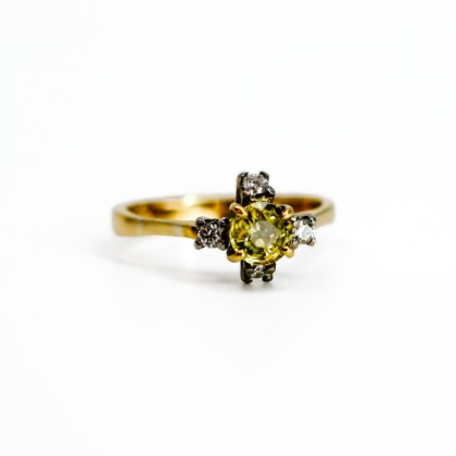 Monty's 18ct Yellow Gold Yellow Sapphire & Diamond Ring | Size L | 3.1g #70588