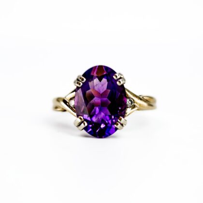 9ct Yellow Gold Amethyst & Diamond Ring Oval Natural 4.2g Size Q1/2 #70483
