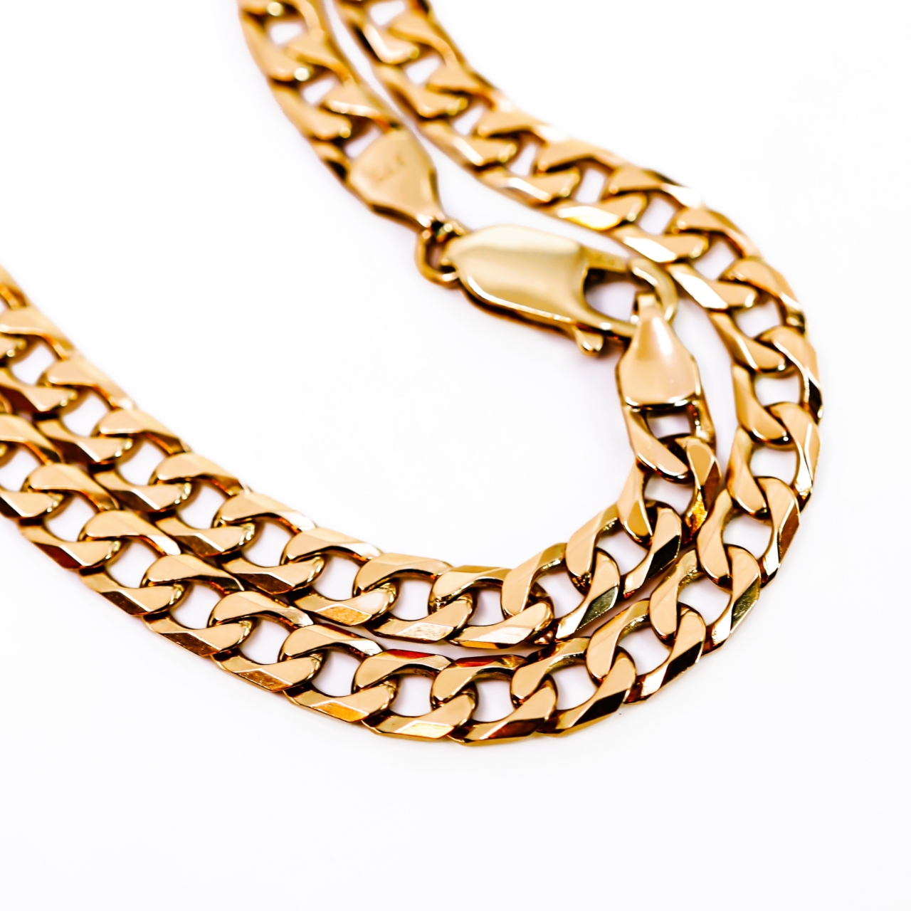 9ct Yellow Gold Curb Link Chain Necklace 55cm Hallmarked 375 Italy #71071 9ct Yellow Gold Curb Link Chain Necklace 55cm Hallmarked 375 Italy #71071 - Image 6