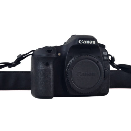 Canon EOS 80D DSLR Camera | EF-S 18-135mm IS Lens | 24.2MP | 32GB SD Card & Carry Case #71094