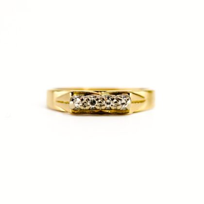 Monty's Vintage 18ct Yellow Gold Three Diamond Ring | 3.5g | Size M #70129