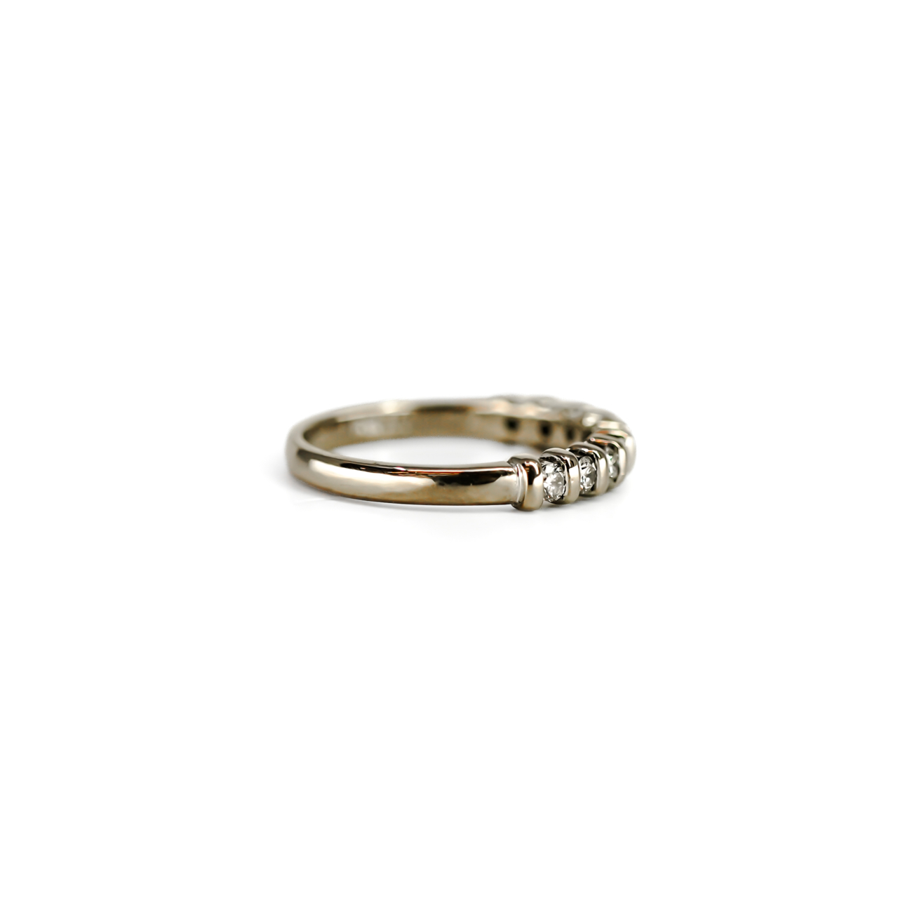 18ct White Gold Diamond Eternity Ring Band Size I1/2 #71249 18ct White Gold Diamond Eternity Ring Band Size I1/2 #71249 - Image 3