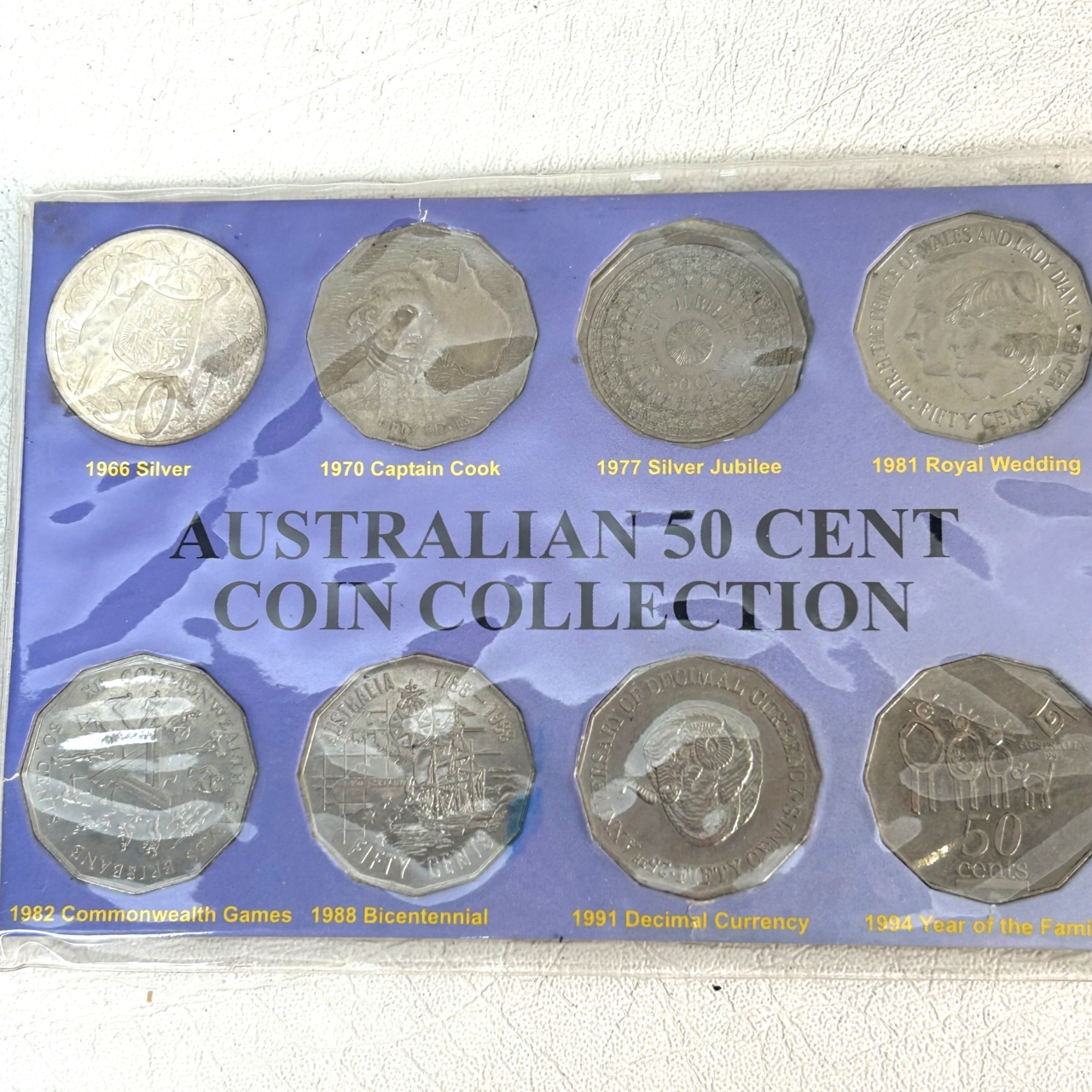 Australian 50 Cent Commemorative 16-Coin Collection 1966–2004 | 1966 Silver 50c | 2 Display Cards #71636-1 Australian 50 Cent Commemorative 16-Coin Collection 1966–2004 | 1966 Silver 50c | 2 Display Cards #71636-1 - Image 2