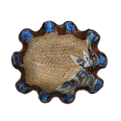 Monty's Handmade Australiana Studio Pottery Large Gum Leaf Bowl 32 x 27cm Thomson 91 #71589-30