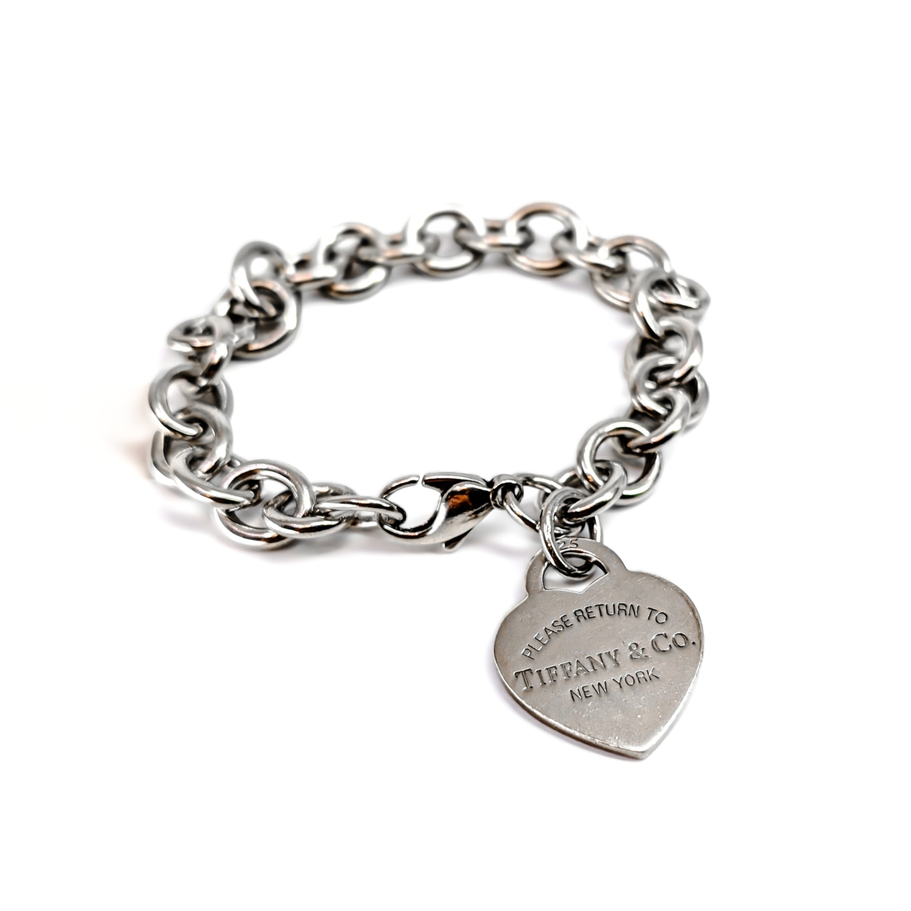 Tiffany & Co. Return to Tiffany Heart Tag Charm Bracelet | Sterling Silver | 18cm | 31.4g #70139 Tiffany & Co. Return to Tiffany Heart Tag Charm Bracelet | Sterling Silver | 18cm | 31.4g #70139
