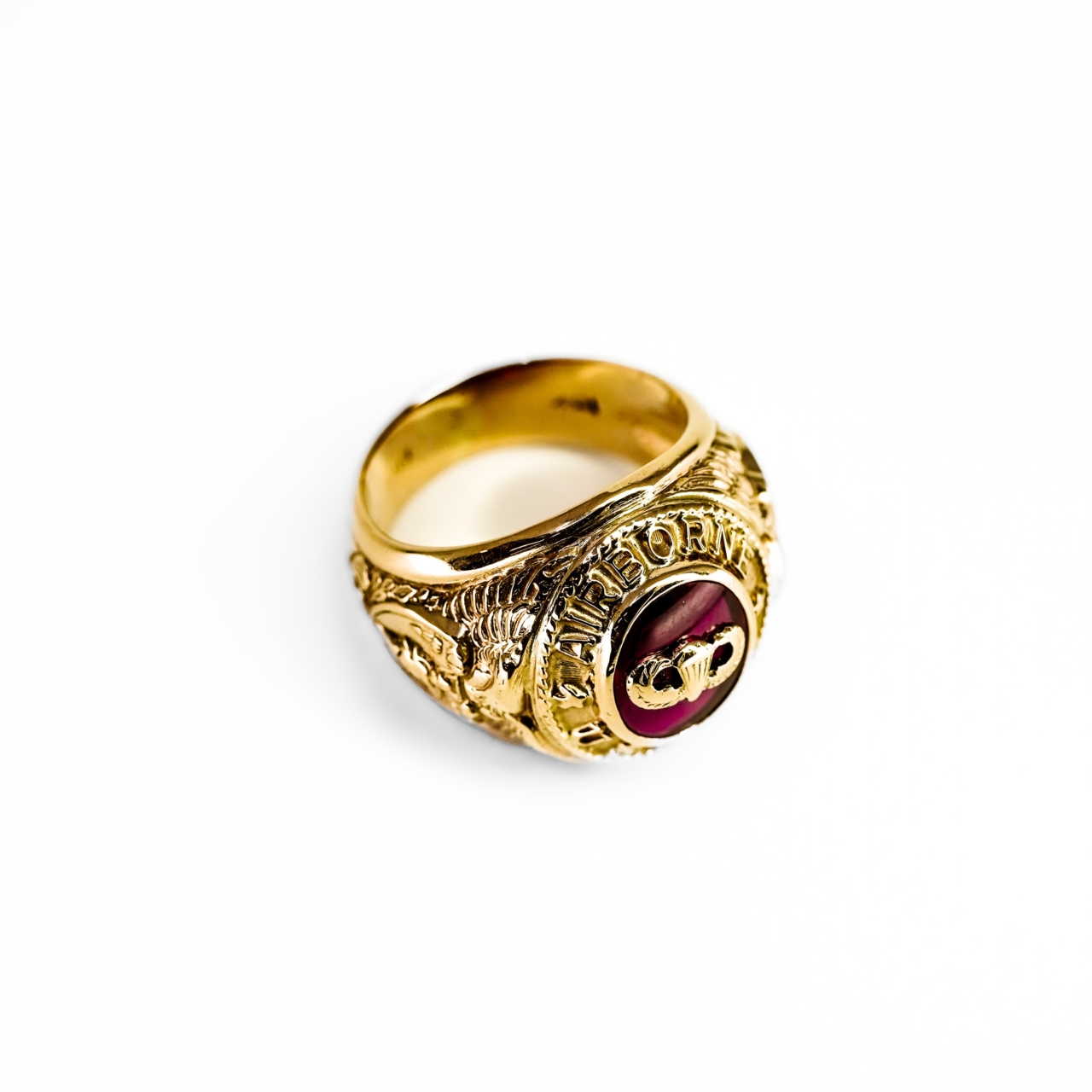 10ct Yellow Gold U.S. Army Airborne Ring | 14.2g #71724 10ct Yellow Gold U.S. Army Airborne Ring | 14.2g #71724 - Image 9