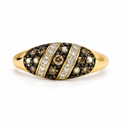 Monty's 9ct Yellow Gold Natural Diamond Ring | Size P | 1.9g #71793