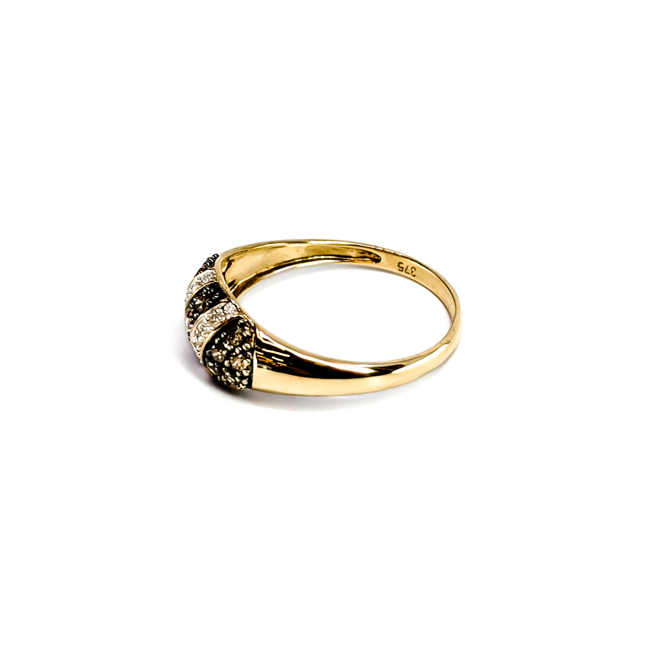 9ct Yellow Gold Natural Diamond Ring | Size P | 1.9g #71793 9ct Yellow Gold Natural Diamond Ring | Size P | 1.9g #71793 - Image 5