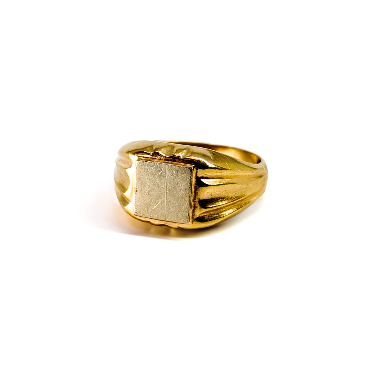 18ct Yellow Gold Ladies Signet Ring | Size E | 8.5mm Top #71496 18ct Yellow Gold Ladies Signet Ring | Size E | 8.5mm Top #71496 - Image 3