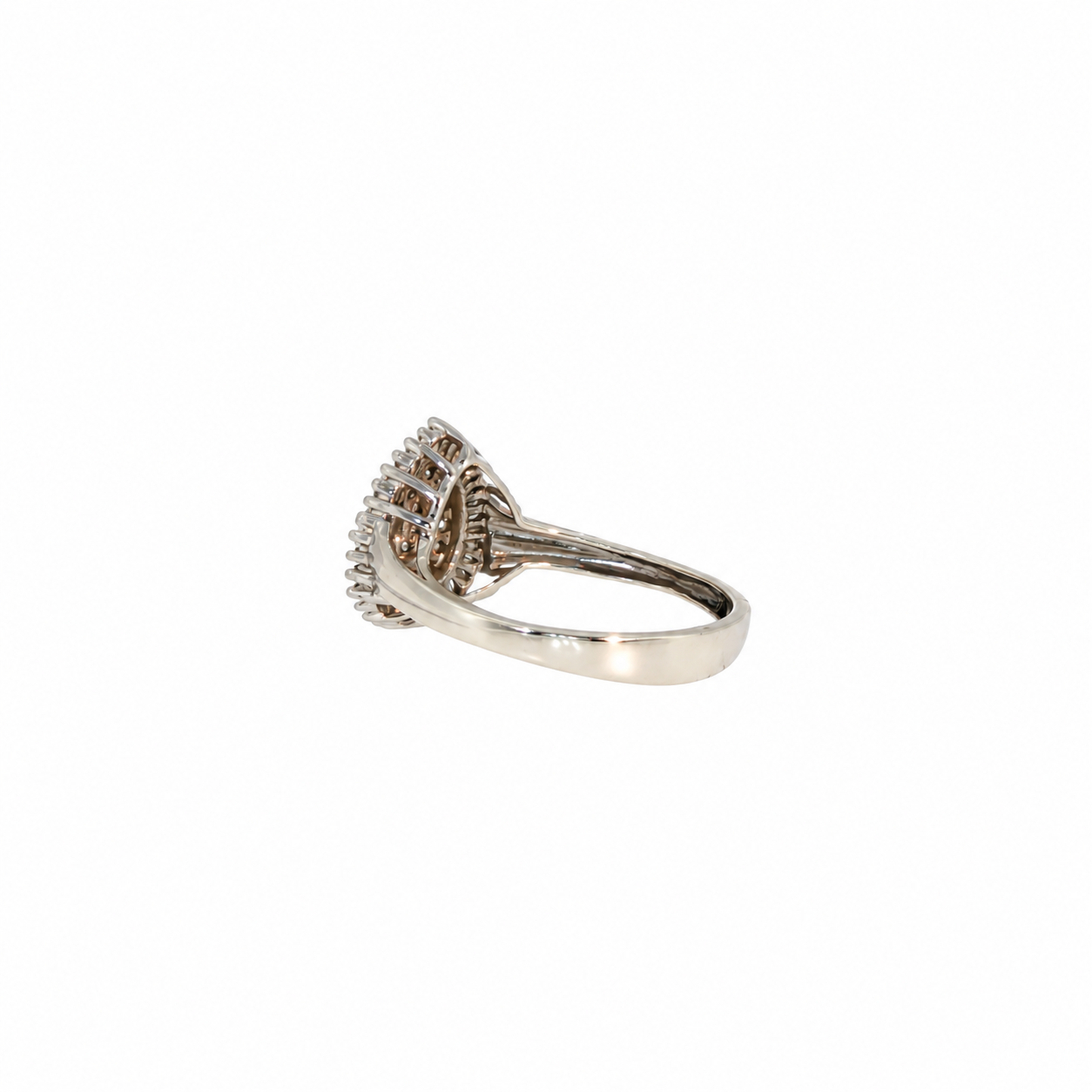 9ct White Gold Natural Diamond Pear Cluster Ring | 3.1g | Size P1/2 #71799 9ct White Gold Natural Diamond Pear Cluster Ring | 3.1g | Size P1/2 #71799 - Image 7