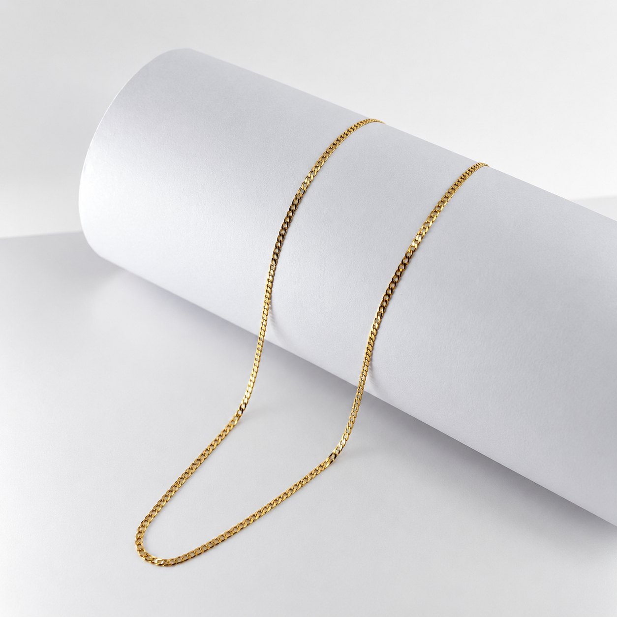 9ct Yellow Gold Curb Link Chain | 2.1g | 50cm | 2mm #71547 9ct Yellow Gold Curb Link Chain | 2.1g | 50cm | 2mm #71547