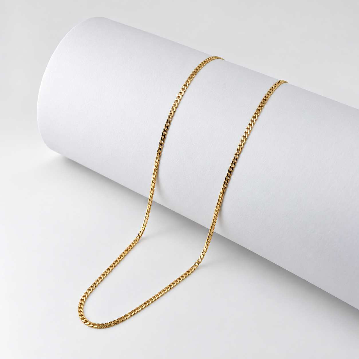 9ct Yellow Gold Curb Link Chain | 2.1g | 50cm | 2mm #71547 9ct Yellow Gold Curb Link Chain | 2.1g | 50cm | 2mm #71547 - Image 3