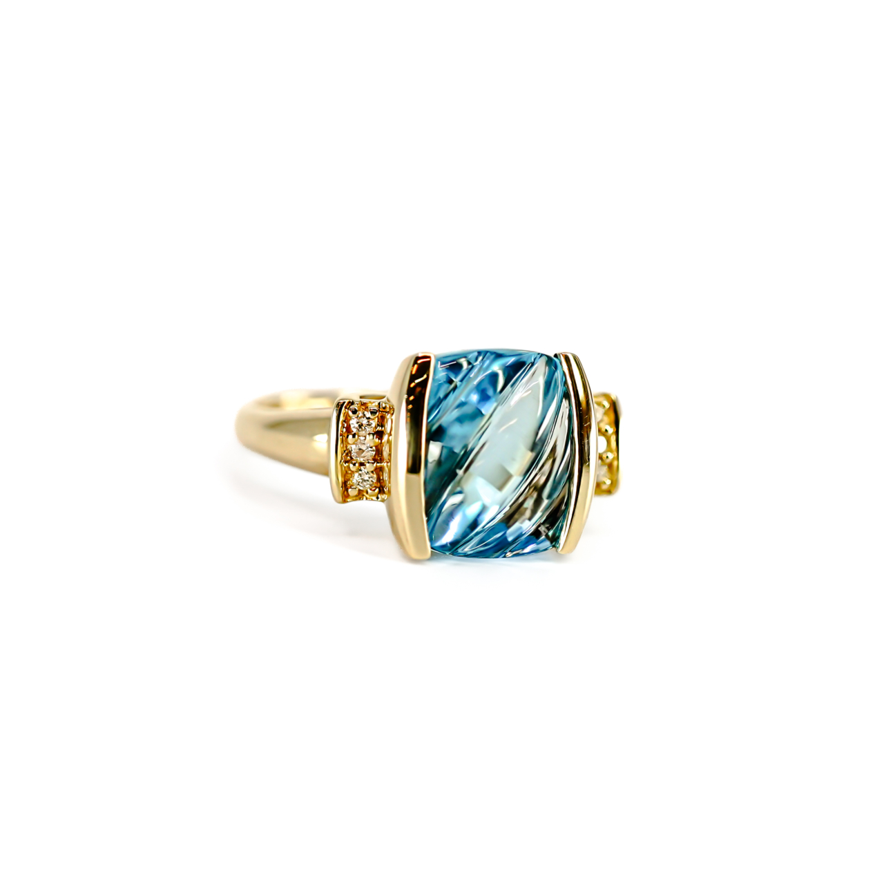 9ct Yellow Gold Fantasy-Cut Topaz & Natural Diamond Ring | Size P | 11 x 9mm Topaz #71798 9ct Yellow Gold Fantasy-Cut Topaz & Natural Diamond Ring | Size P | 11 x 9mm Topaz #71798 - Image 3
