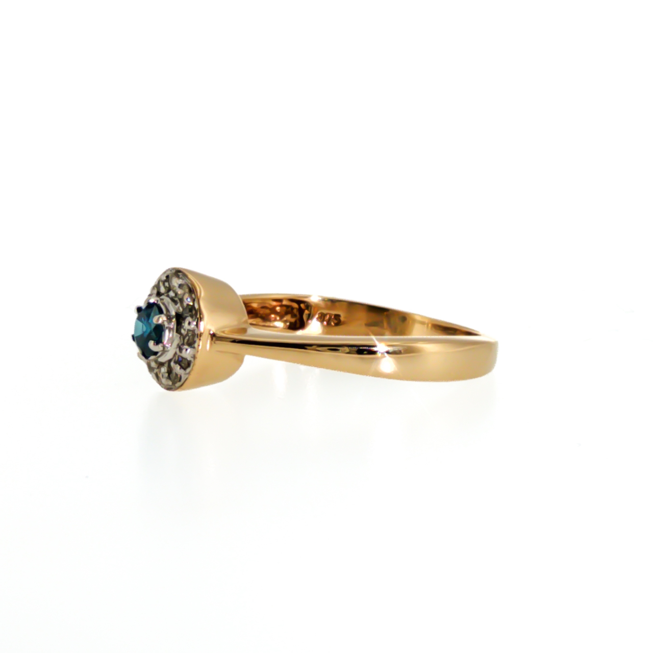9ct Yellow Gold Natural & Treated Blue Diamond Halo Ring | Size P1/2 | 2.5g #71800 9ct Yellow Gold Natural & Treated Blue Diamond Halo Ring | Size P1/2 | 2.5g #71800 - Image 3