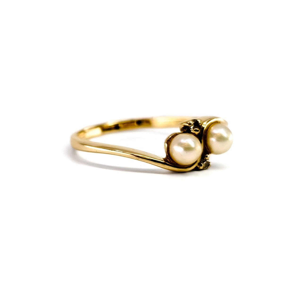 9ct Yellow Gold Pearl & Natural Diamond Ring | Size M | 1.5g #71430 9ct Yellow Gold Pearl & Natural Diamond Ring | Size M | 1.5g #71430 - Image 3