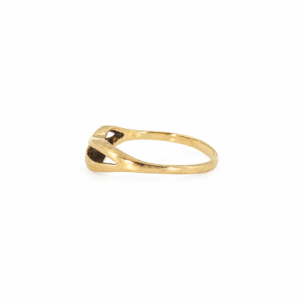 9ct Yellow Gold Sapphire & Natural Diamond Ring | 3.7g | Size P #71873 9ct Yellow Gold Sapphire & Natural Diamond Ring | 3.7g | Size P #71873 - Image 4